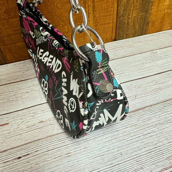 SKINNYDIP LONDON Devyn Graffiti Shoulder Bag - Picture 3 of 4